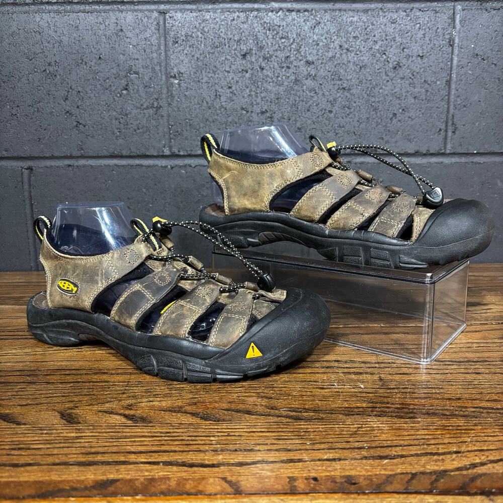 Keen Newport Brown Leather Hiking Sandals Men’s Size 10.5 Closed Toe Outdoor